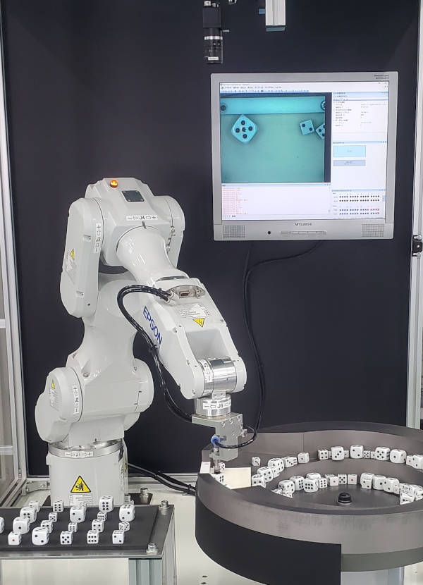 ロボットによるピッキング画像